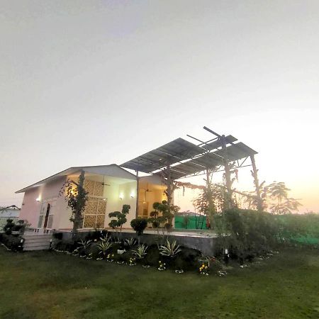 Shaw Estate-Farm House For A Small Parties-Jp Farm Greater Noida Εξωτερικό φωτογραφία