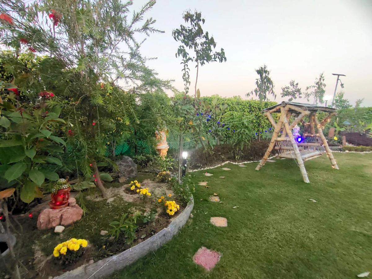 Shaw Estate-Farm House For A Small Parties-Jp Farm Greater Noida Εξωτερικό φωτογραφία